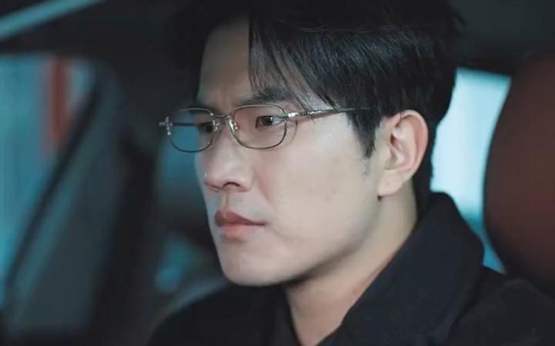 离婚后被大佬疯狂追求第21-40集